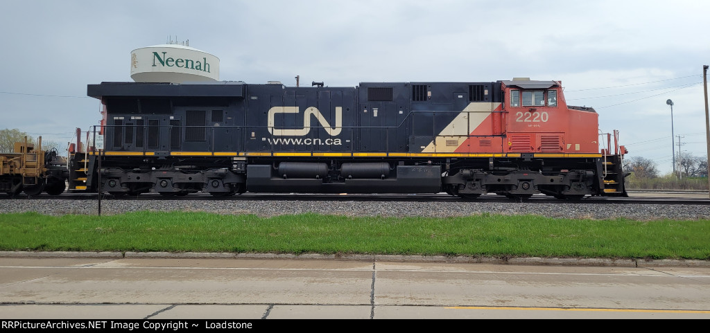 CN 2220